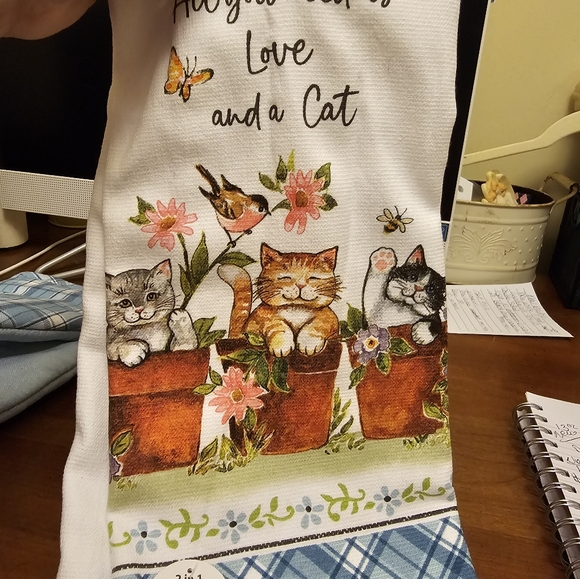 NEW 3 PC KITCHEN TOWEL SET (CAT DETAILS) - Picture 6 of 11